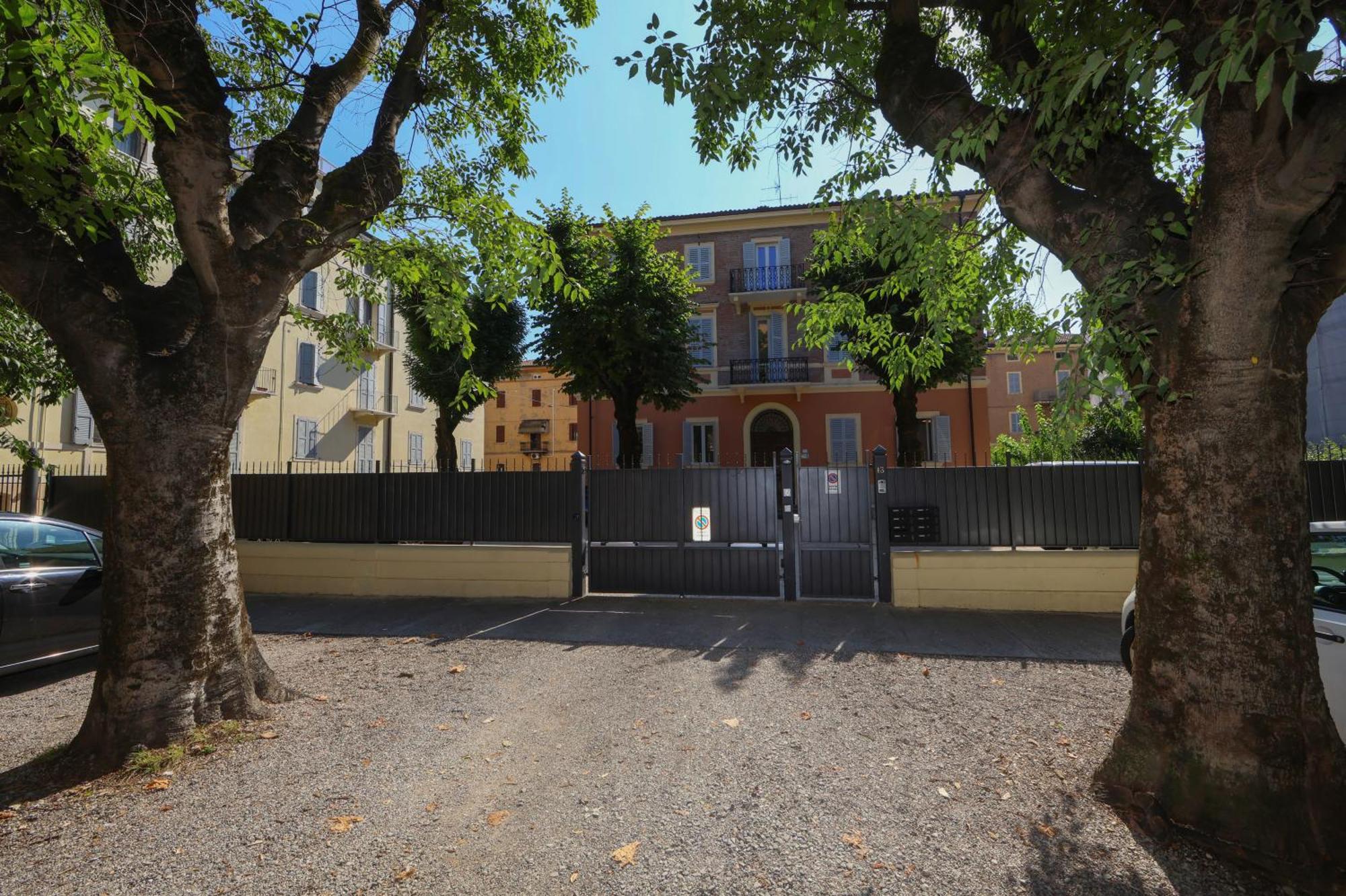 Residence Del Centro Módena Exterior foto